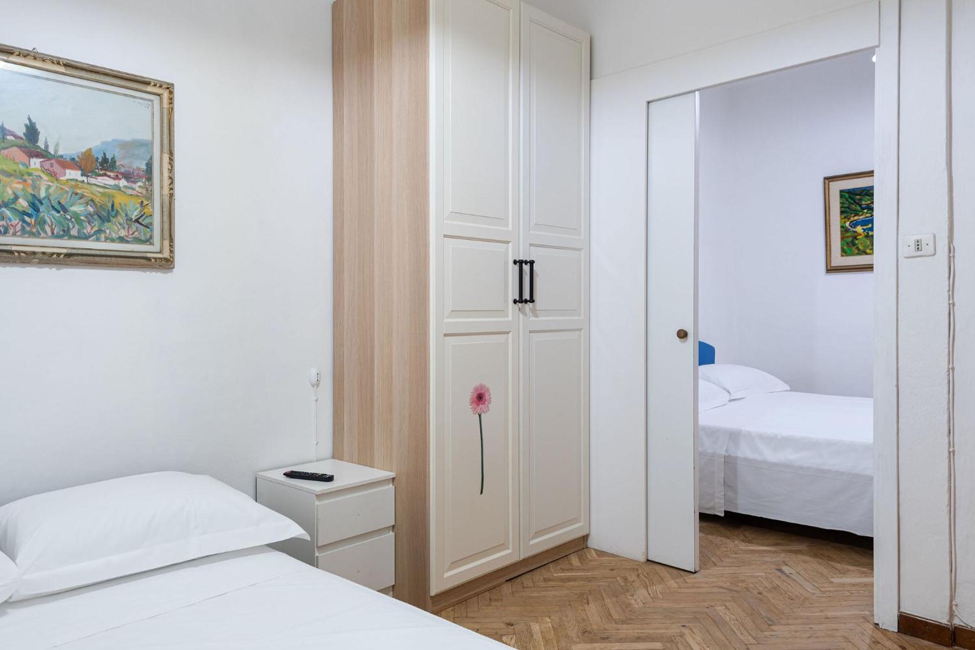 Ferienwohnung Unyca - Ampio Rifugio Per Famiglie A Firenze Exterior foto